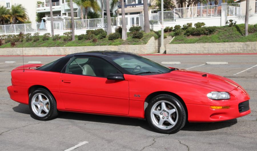  Chevrolet Camaro Z28 SS 1998 года  (фото 10 из 94)